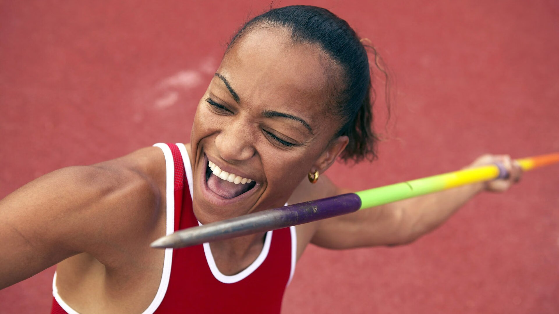 Scout重返赛场,首战爆发引爆IG全场观众